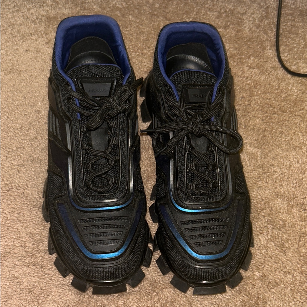 Prada Men's Sneakers In Black And Blue